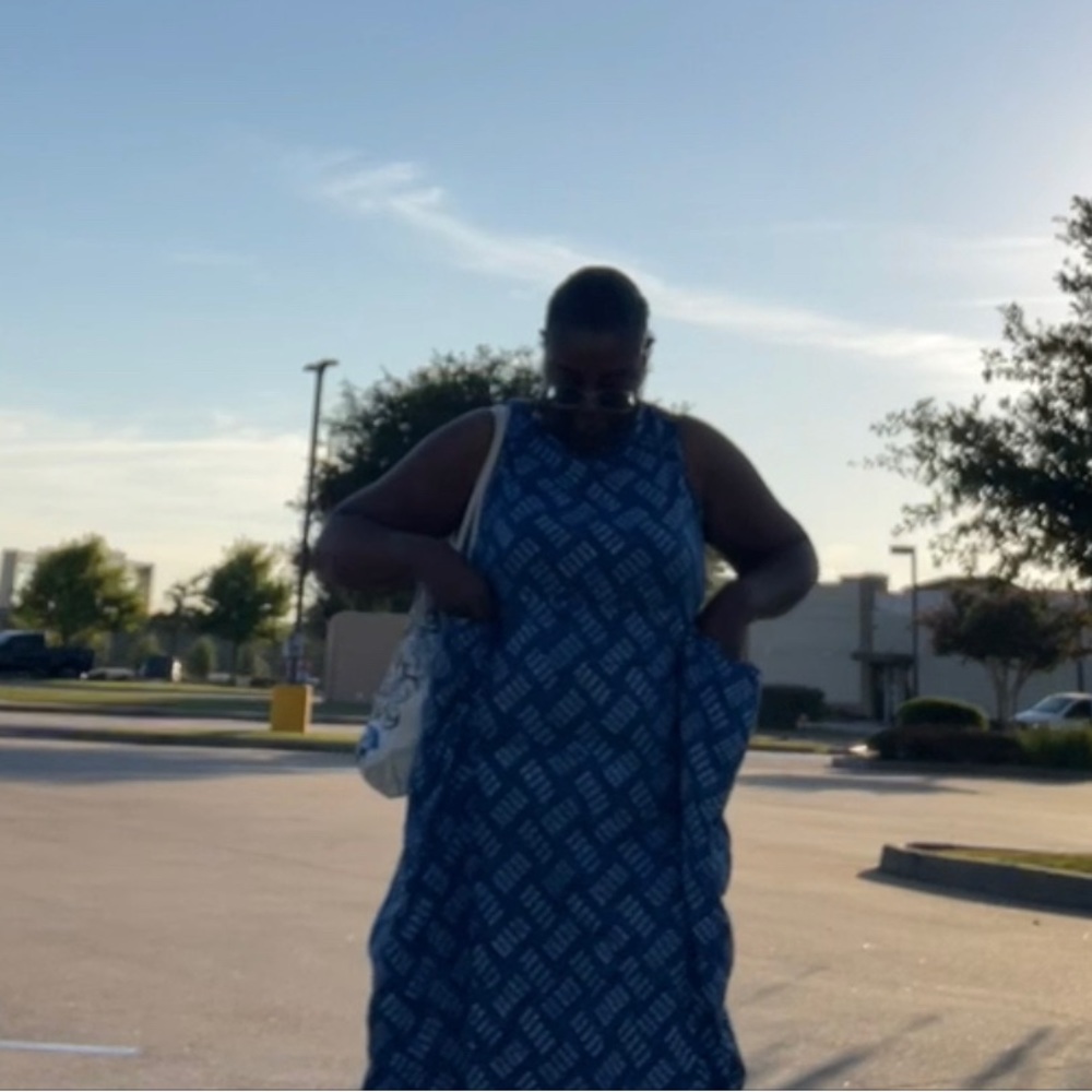 Blue Linen Sleeveless Dress with extra large pockets